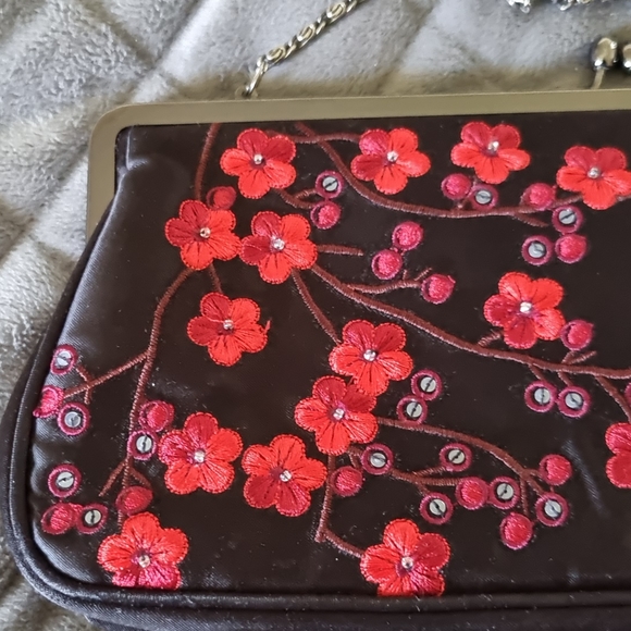 Y2k red cherry blossom black satin clutch - Picture 2 of 6